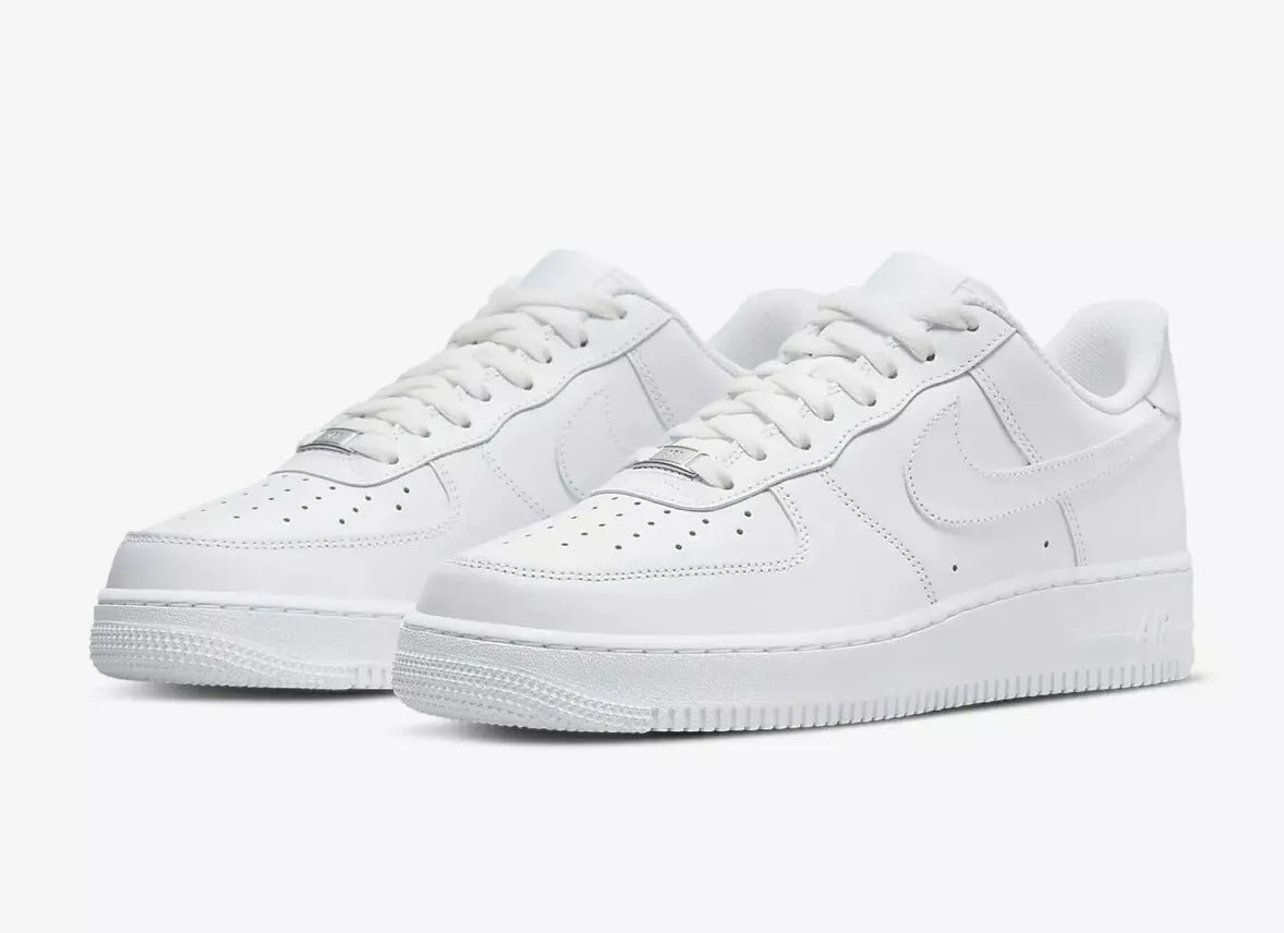 NIKE AIR FORCE 1 LOW